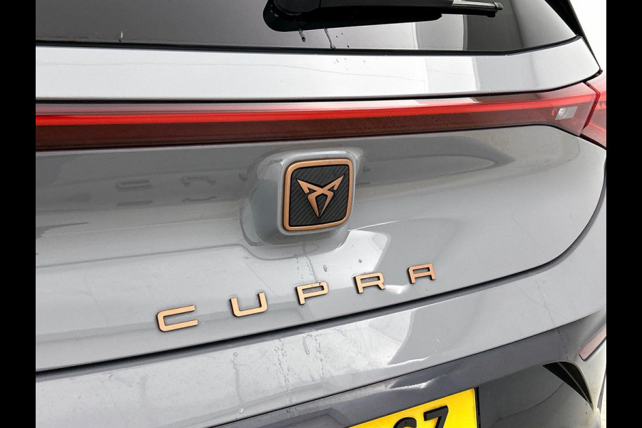 CUPRA Born Business 62 kWh | Navigatie | Apple Carplay/Android Auto | Camera Parkeersensoren | Adaptive Cruise Control | Stuurverwarming | Full Led | Climate Control | Lichtmetalen Velgen