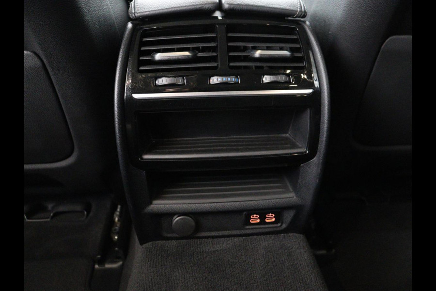 BMW 5 Serie 520i High Executive | Panoramadak | Leder | Trekhaak | Stoelverwarming | Camera | Live Cockpit | Park Assist | Carplay | Full LED | Navigatie | Climate control | Cruise control