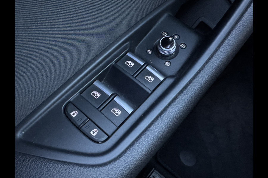 Audi A4 Avant 35 TFSI 2.0 150PK S-TRONIC PRO-LINE CARPLAY/PDC/LED