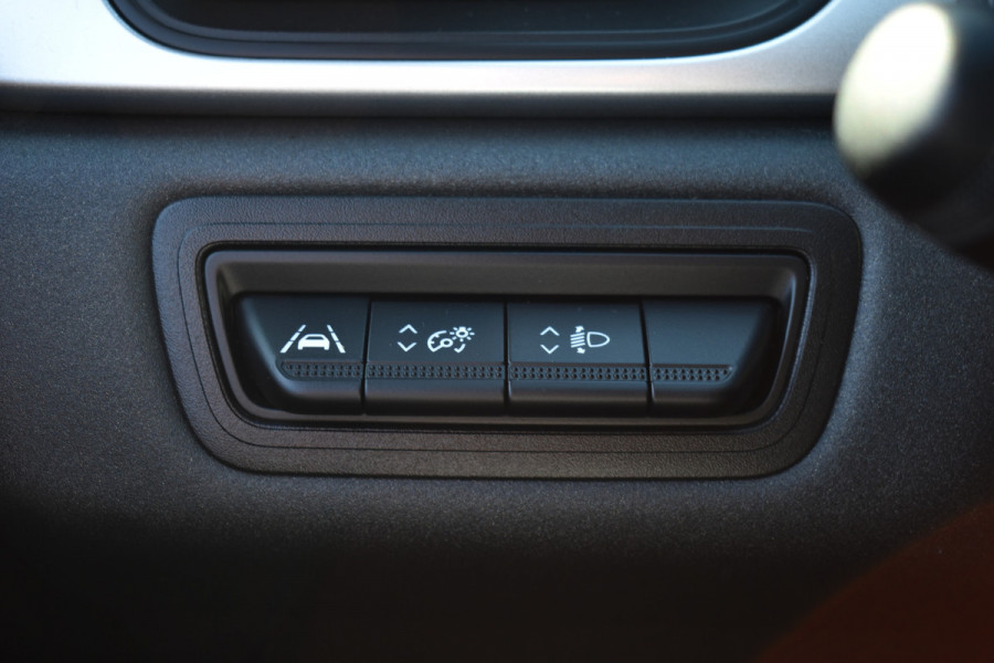 Renault Captur 1.0 TCe LIMITED CRUISE/NAVI/KEYLESS