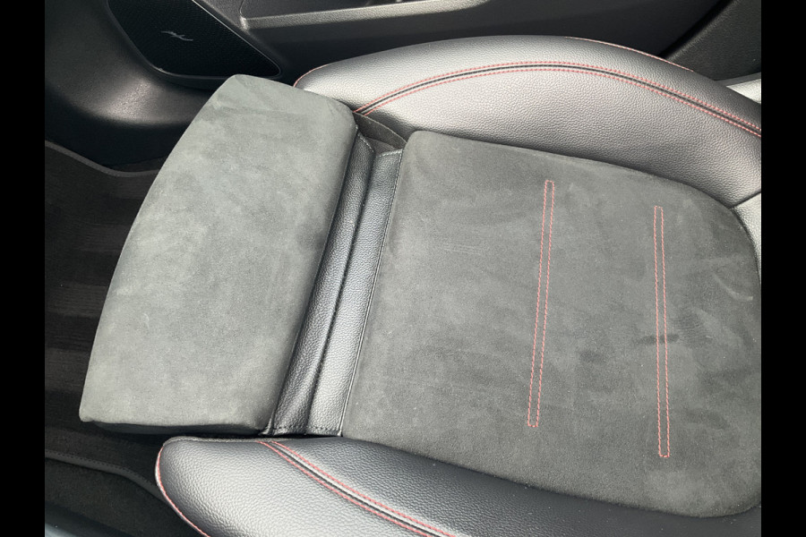 Mercedes-Benz EQA 250 Solution AMG Memory 360°Pano Hud Adap.Cruise Burmester 67 kWh