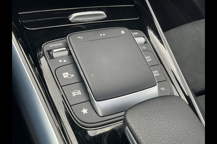 Mercedes-Benz EQA 250 Solution AMG Memory 360°Pano Hud Adap.Cruise Burmester 67 kWh