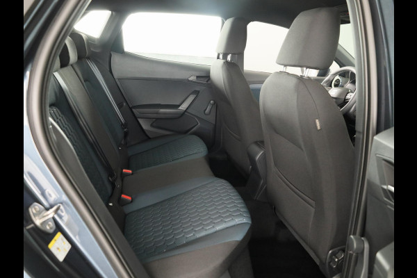 Seat Ibiza SEAT Ibiza Style plus 1.0 EcoTSI 95 pk Magnetic Tech Metallic | Park Assist | Apple Carplay | Cruise control