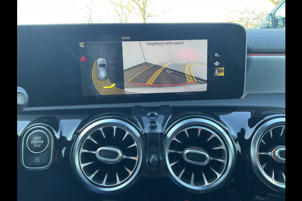 Mercedes-Benz A-Klasse 180 Aut7 Solution AMG Carplay Navi/Cam Stoelverw. Business