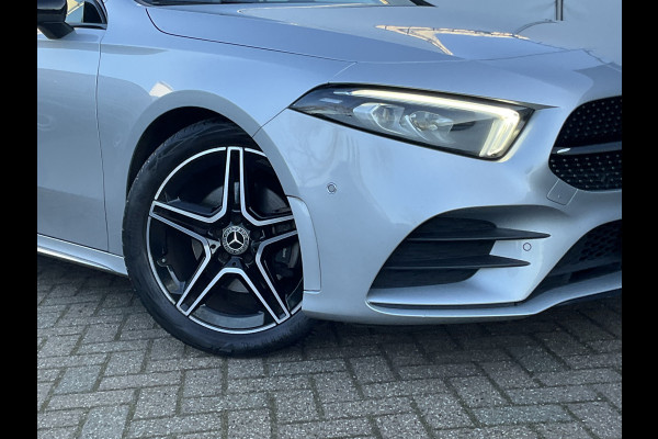 Mercedes-Benz A-Klasse 180 Aut7 Solution AMG Carplay Navi/Cam Stoelverw. Business