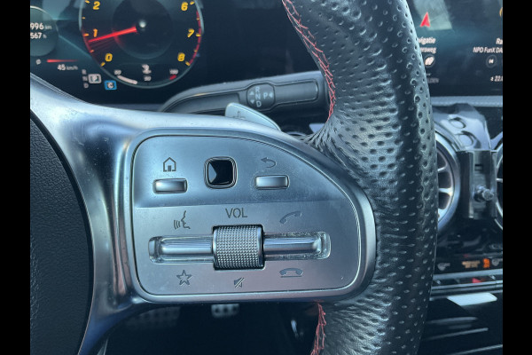 Mercedes-Benz A-Klasse 180 Aut7 Solution AMG Carplay Navi/Cam Stoelverw. Business