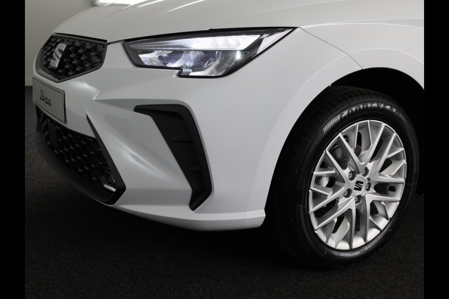 Seat Ibiza 1.0 EcoTSI 95 pk Style | Glacial White Metallic | Apple Carplay | Park Assist | Cruise Control