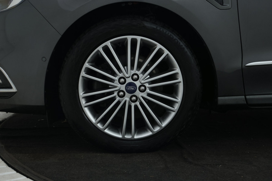 Ford S-Max 2.0 TDCi Vignale 177Pk, Navigatie, Leer, Climate,