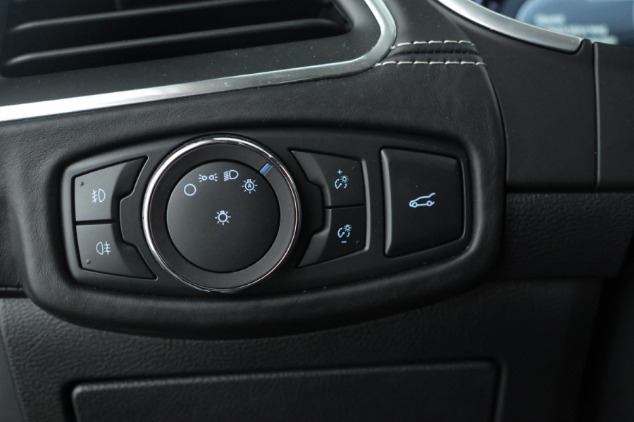 Ford S-Max 2.0 TDCi Vignale 177Pk, Navigatie, Leer, Climate,