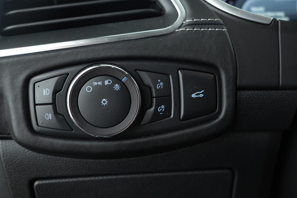 Ford S-Max 2.0 TDCi Vignale 177Pk, Navigatie, Leer, Climate,