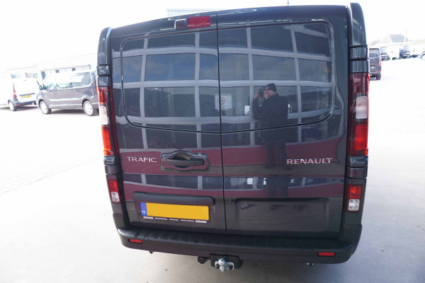 Renault Trafic 2.0 Blue dCi 130PK T29 L2H1 Advance Dubbelcab. schuifdeur L+R nr.V140 | Airco | Cruise | Camera |Trekhaak | Apple CP- Android auto | Betimmering