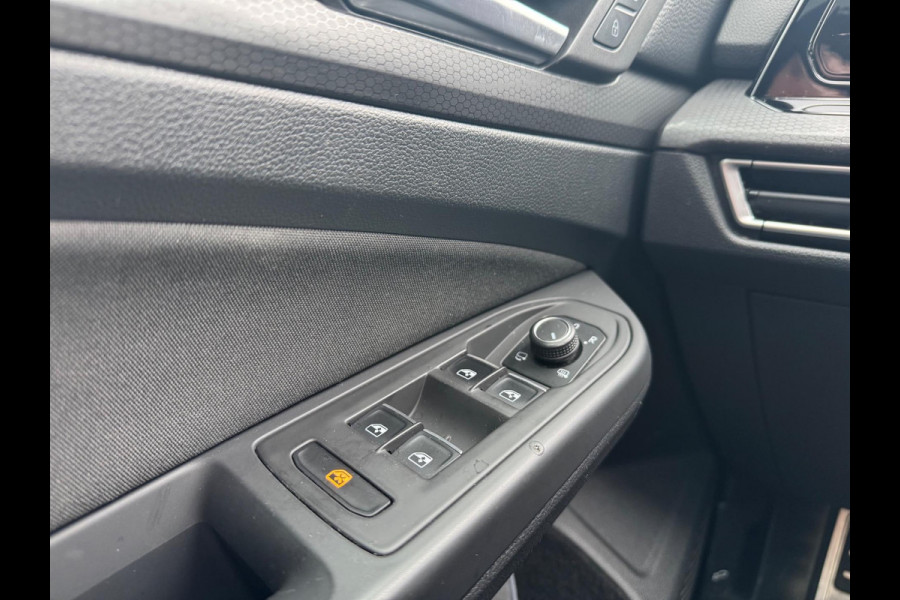 Volkswagen Golf 2.0 TSI GTI Clubsport Panorama IQ Led ACC 300 PK