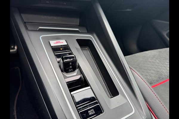 Volkswagen Golf 2.0 TSI GTI Clubsport Panorama IQ Led ACC 300 PK