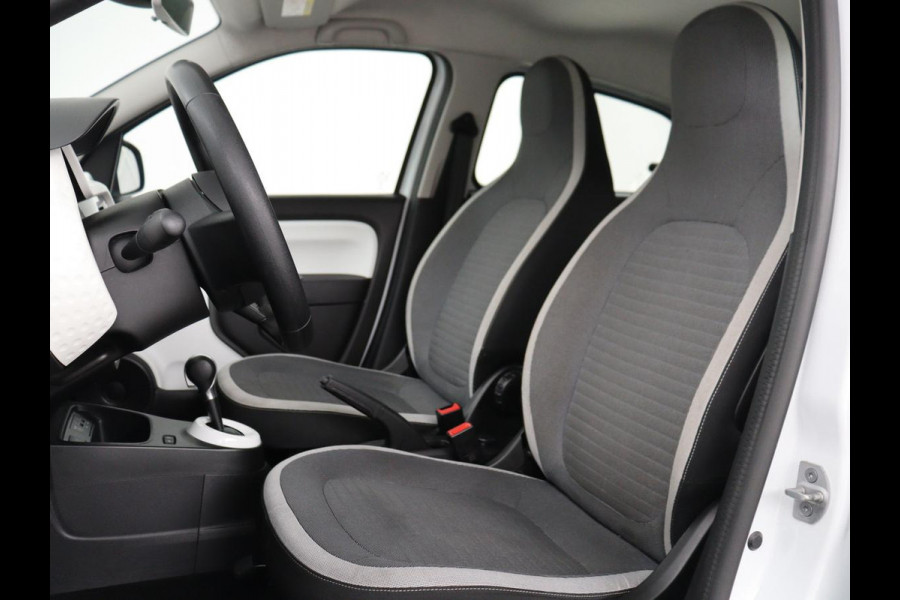 Renault Twingo Z.E. R80 E-Tech Equilibre 22 kWh | 3 Fase | Carplay | Climate control | DAB | Elektrische ramen | Speedlimiter | Bluetooth