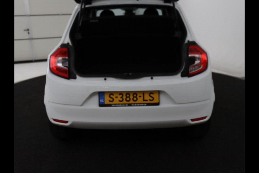 Renault Twingo Z.E. R80 E-Tech Equilibre 22 kWh | 3 Fase | Carplay | Climate control | DAB | Elektrische ramen | Speedlimiter | Bluetooth
