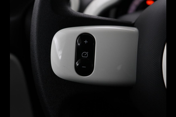 Renault Twingo Z.E. R80 E-Tech Equilibre 22 kWh | 3 Fase | Carplay | Climate control | DAB | Elektrische ramen | Speedlimiter | Bluetooth