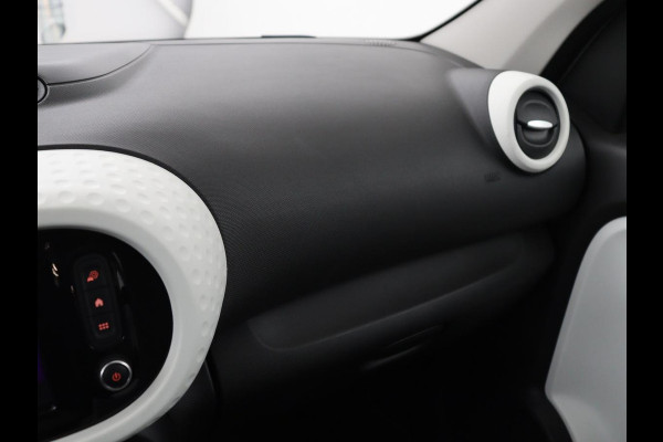 Renault Twingo Z.E. R80 E-Tech Equilibre 22 kWh | 3 Fase | Carplay | Climate control | DAB | Elektrische ramen | Speedlimiter | Bluetooth