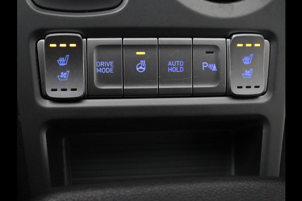 Hyundai Kona EV Limited 64 kWh | SOH 100% | 3 Fase | Stoelventilatie | Head-Up | Adaptive cruise | Camera | Leder | Carplay | Achterbankverwarming | Warmtepomp | Keyless | Full LED | Dodehoek detectie