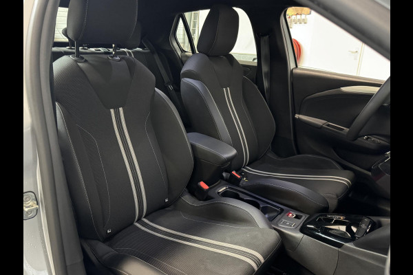 Opel Corsa 1.2 Turbo 110pk Hybrid Automaat GS Navigatie Airco Cruise control Parkeersensoren Apple Carplay/ Android Auto Camera Lichtmetalen velgen LED