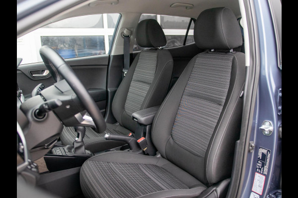 Kia Stonic 1.0 T-GDi MHEV DynamicPlusLine l Navigatie l Achteruitrij camera l Digitale dashboard