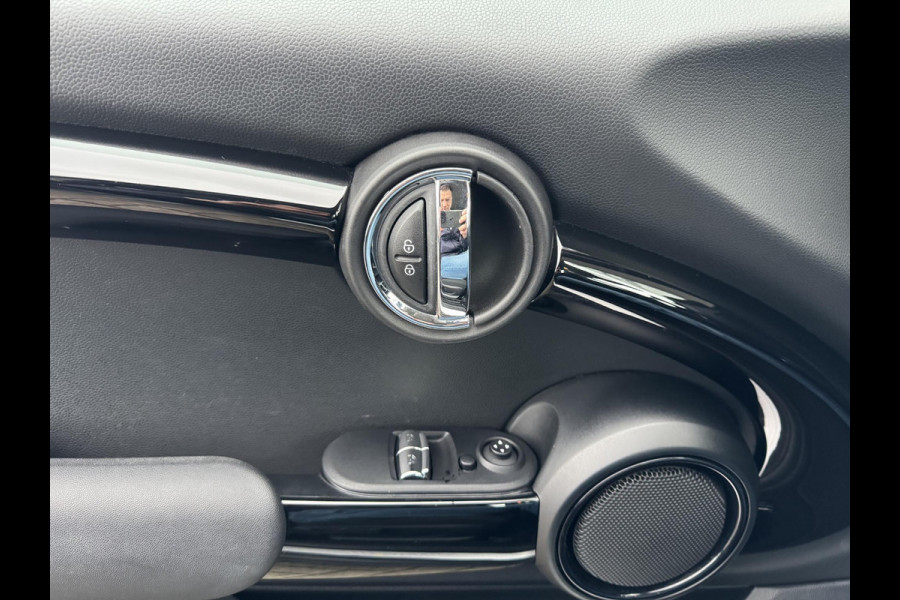 MINI Mini Electric Basic 33 kWh NL-AUTO | NAVI | DEALERONDERHOUD