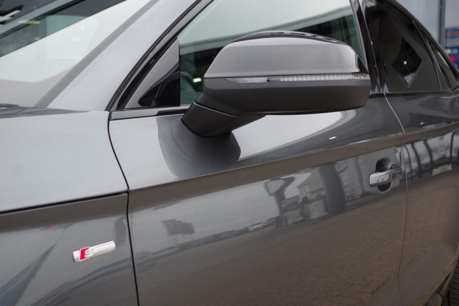 Audi Q5 Sportback 55 TFSI e 367 PK S-Line edition Competition PHEV, Luchtvering, Panoramadak, RS-Leder, Massage
