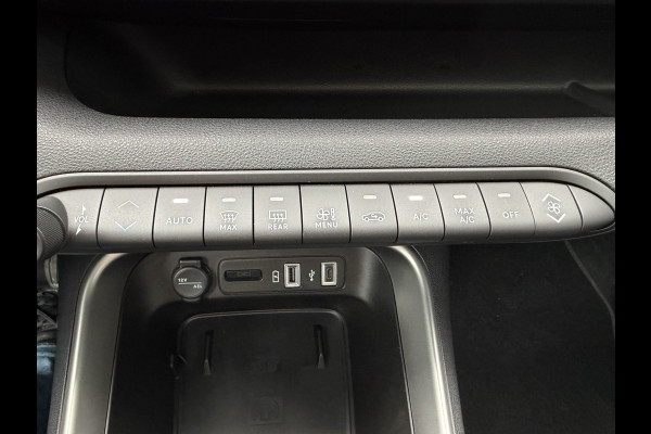 Jeep Avenger 100pk Summit (Elektrisch Schuifdak - JBL - Keyless Entry - Elektrische klep - Leder incl stoelverwarming - LED - Camera - Adapti