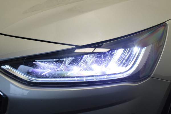 Ford FOCUS Wagon 1.0 EcoBoost Hybrid Titanium Style |Camera|groot Navi|