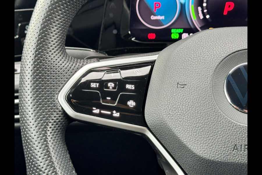 Volkswagen Golf 1.4 eHybrid GTE Pano/Blindspot/Matrix