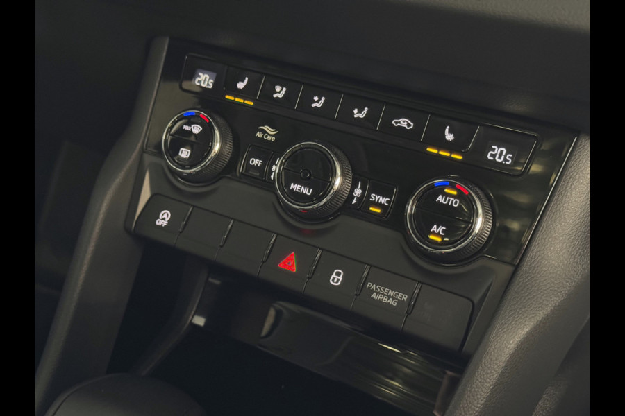 Škoda Karoq ✅3.719KM✅ 1.5 TSI 150 PK CARPLAY NAVI VIR.COCKPIT STOEL/STUUR VERW. ADAP.CRUISE ✅ Top Auto's 30 jaar VAG Specialist / Zowel PHEV / HEV / HYBRID als Type's Business / Edition / Sportline / Ultimate etc✅