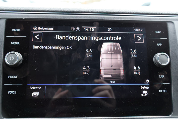 Volkswagen Crafter 2.0 TDI 177pk L3 H2 Automaat Airco Navigatie Camera Trekhaak