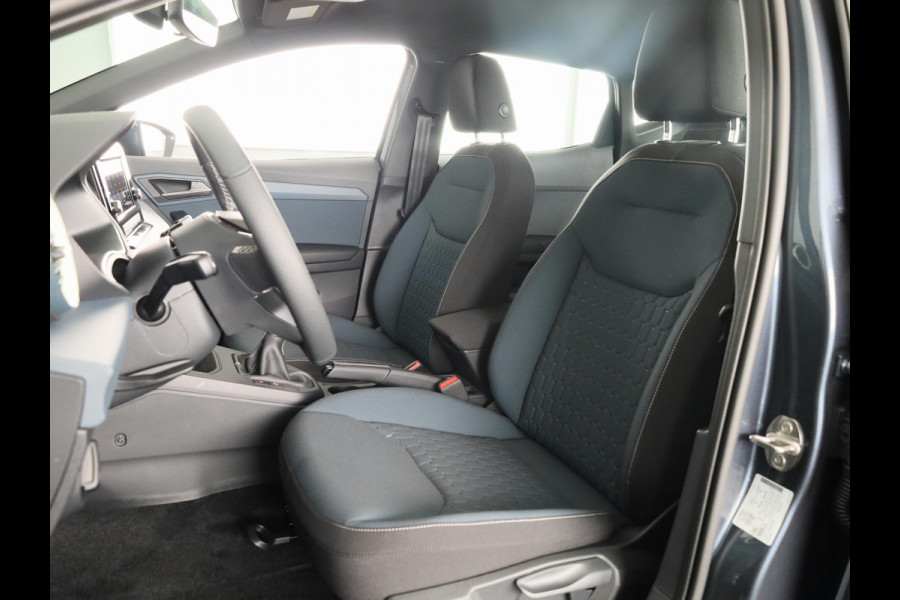 Seat Ibiza Style 1.0 EcoTSI 95PK | Magnetic Tech Metallic | Park Assist | Apple Carplay | Cruise control