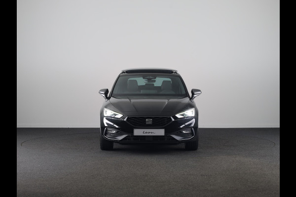 Seat Leon 1.5 TSI e-Hybrid FR Business | Black Pack | Glazen schuif-kanteldak | Safe & Driving Pack | Technology Pack | C2K - Velgen 'Black Pack', 18 inch