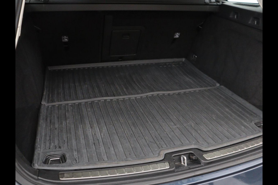 Volvo V60 2.0 T5 Inscription | Head-Up | 360 Camera | Leder | Stoelverwarming | Adaptive cruise | Carplay | Memory | Navigatie | Full LED | Achterbankverwarming