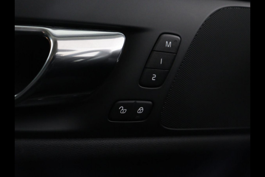 Volvo V60 2.0 T5 Inscription | Head-Up | 360 Camera | Leder | Stoelverwarming | Adaptive cruise | Carplay | Memory | Navigatie | Full LED | Achterbankverwarming