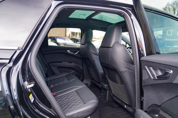Audi Q4 e-tron 50 quattro Launch edition Advanced Plus 77 kWh | Panorama | BTW | Competition | RS zetels | Memory | HuD | 360 cam