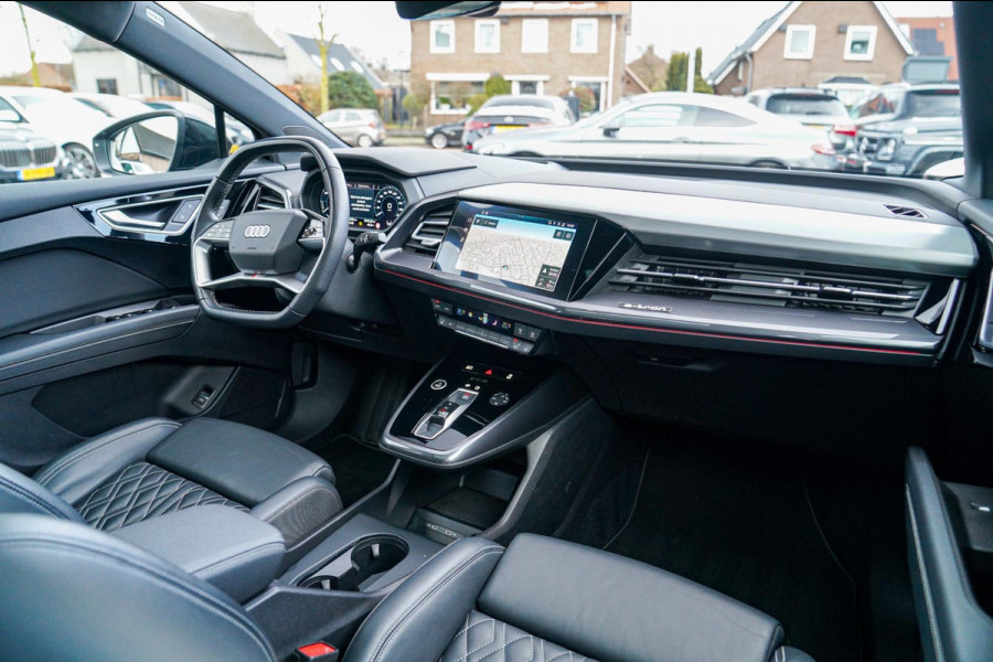 Audi Q4 e-tron 50 quattro Launch edition Advanced Plus 77 kWh | Panorama | BTW | Competition | RS zetels | Memory | HuD | 360 cam