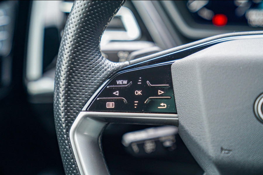 Audi Q4 e-tron 50 quattro Launch edition Advanced Plus 77 kWh | Panorama | BTW | Competition | RS zetels | Memory | HuD | 360 cam