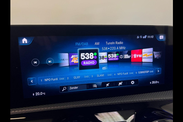 Mercedes-Benz CLA-Klasse Shooting Brake 180d Night Edition / Pano / Memory / NL-auto