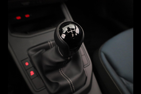 Seat Ibiza Style Business Connect 1.0 EcoTSI 95 pk | Oniric Grey Metallic | Velgen 'Design Machined' | Safe & Driving Pack M | Apple Carplay | Sensoren V+A | Achteruitrij camera