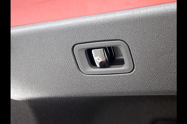 Mercedes-Benz CLA-Klasse 250+ Launch Edition 85 kWh | Trekhaak | Warmtepomp | Multibeam LED | Panoramadak | Nightpakket | Smartphone integratie | Memorypakket | Adaptieve Cruisecontrol | 19 inch AMG velgen |