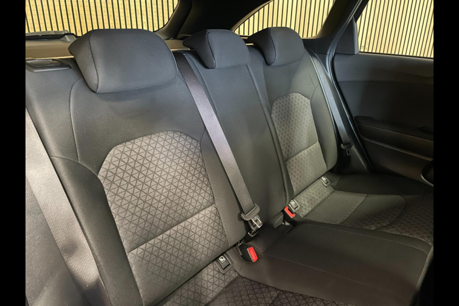 Kia Ceed Sportswagon 1.0 T-GDi DynamicLine|APPLE CARPLAY|ANDROID AUTO|STOEL+STUURVERW|CAMERA|CRUISE,CLIMATE CTRL|1E EIG.|INCL.BTW|