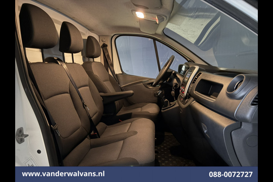 Renault Trafic 2.0 dCi 120pk L1H1 Euro6 Airco | 2x zijdeur | Navigatie | LED | Trekhaak | Cruisecontrol Parkeersensoren, Bijrijdersbank