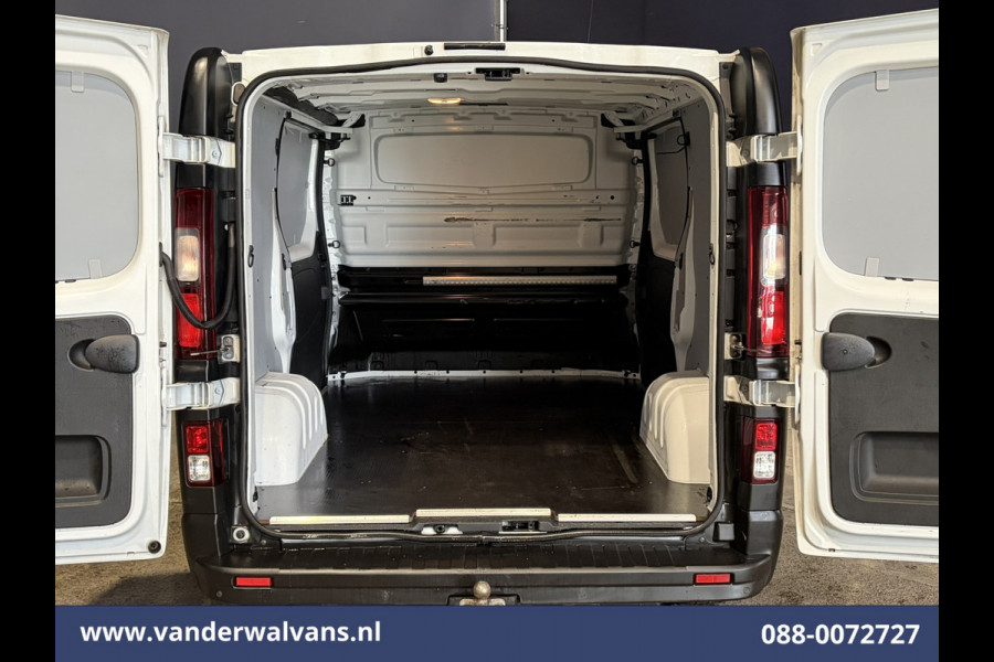 Renault Trafic 2.0 dCi 120pk L1H1 Euro6 Airco | 2x zijdeur | Navigatie | LED | Trekhaak | Cruisecontrol Parkeersensoren, Bijrijdersbank