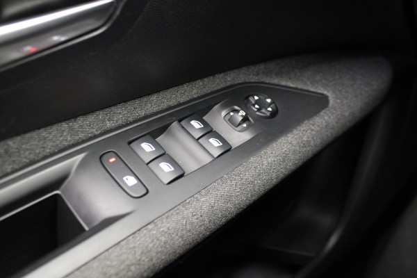 Peugeot 3008 1.2 PureTech Active |Navi|