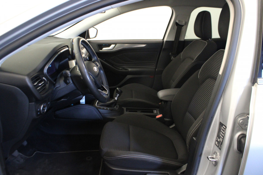 Ford FOCUS Wagon 1.0 EcoBoost Titanium Business