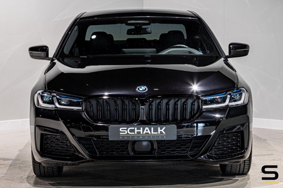 BMW 5 Serie 530e xDrive High Executive|M-sport|Leder|HUD|Cam