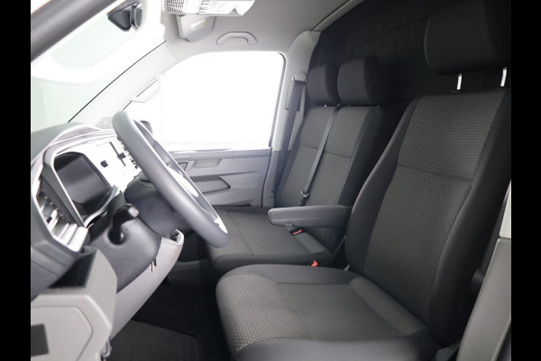 Volkswagen Transporter 2.0 TDI L2H1 28 Comfortline 110 pk | Verlengde garantie | Navigatie via App | Parkeersensoren achter | Cruise control |