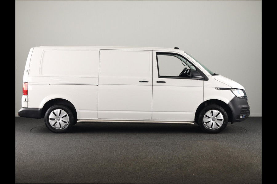 Volkswagen Transporter 2.0 TDI L2H1 28 Comfortline 110 pk | Verlengde garantie | Navigatie via App | Parkeersensoren achter | Cruise control |