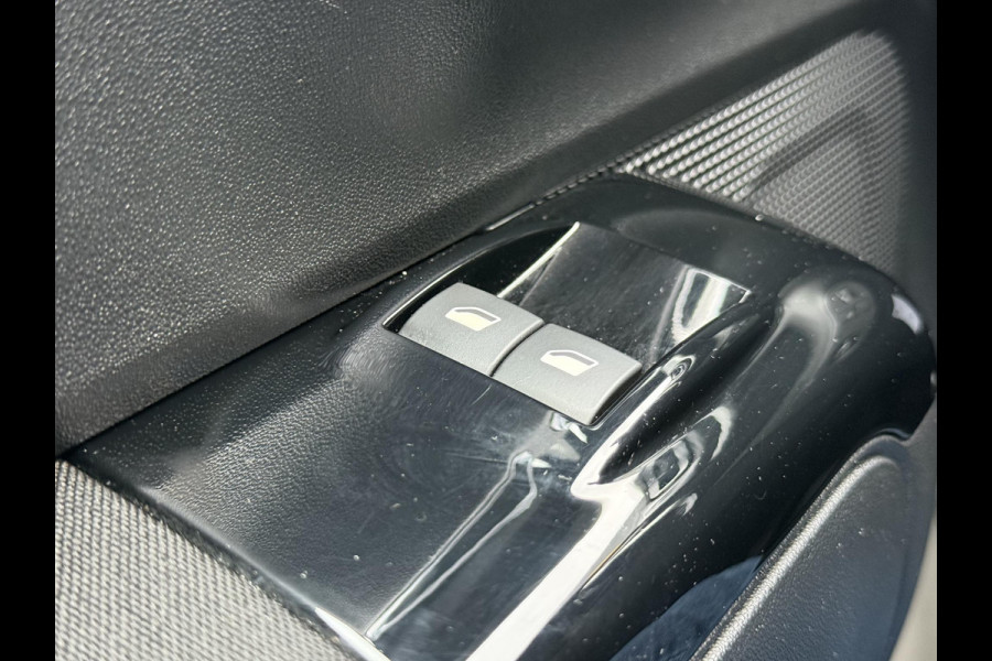 Citroën C3 1.2 PureTech S&S Feel 2e Eigenaar,Navi,Camera,Automaat,110pk,D-riem recent vv,Clima,Cruise,Pdc,Dealer Onderhouden,Lm velgen,Apk tot 05-2027